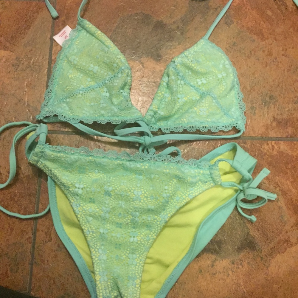 bikini